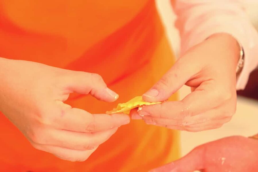 Milan: Pasta, Ravioli, and Gelato Class in a Glamorous Home - Sitting down to eat what you made