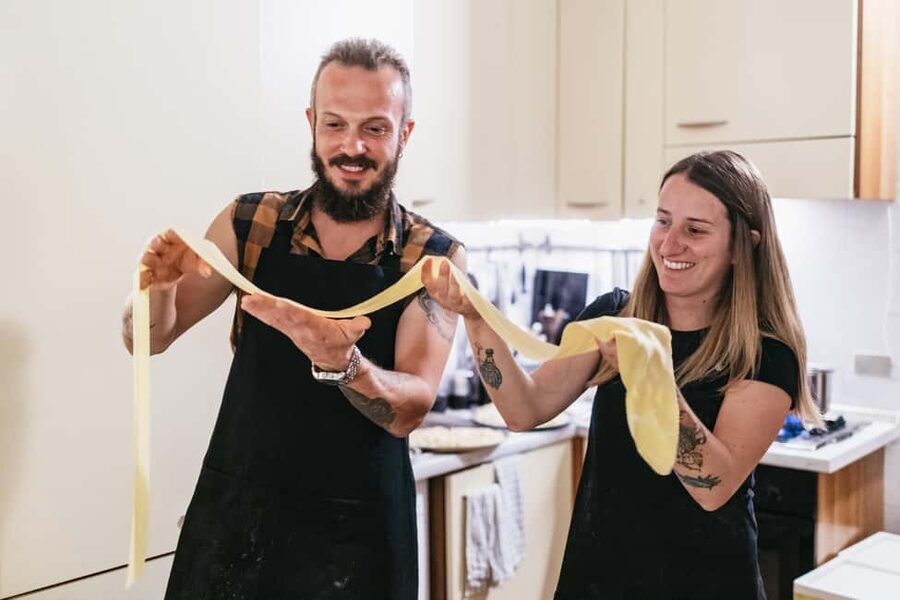 Milan: Pasta & Tiramisu Cooking Class with Premium Products - Entering Rafael’s Milanese loft