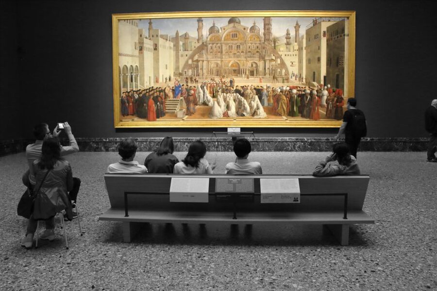 Milan: Pinacoteca Art Gallery and Brera District Guided Tour - Key points at a glance