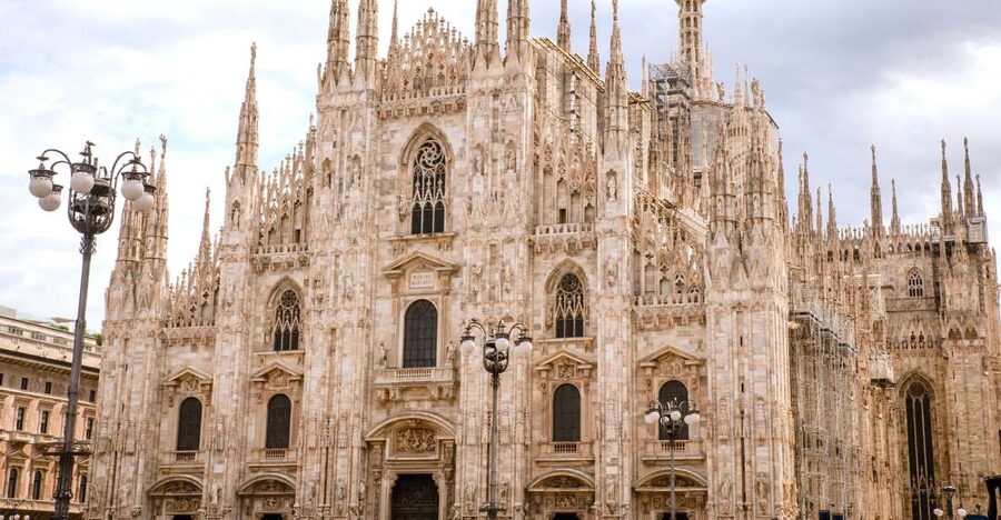 Milan: Priority Access Duomo and Rooftop Tour - Why the Milan Duomo rooftop deserves your time