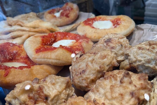 Milan's Authentic Street Food tour: A Gourmet Experience - Private does not always mean only your party