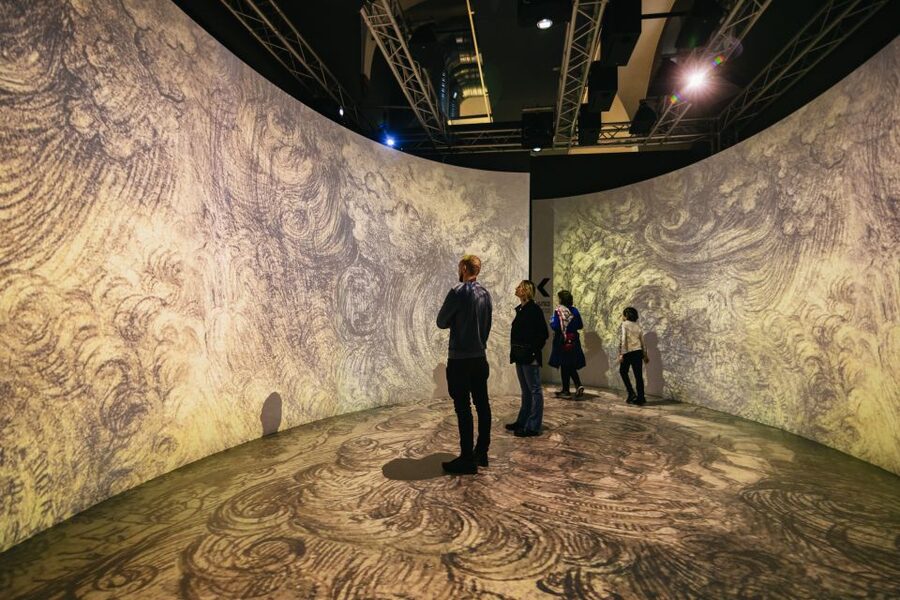 Milan: Science and Technology Leonardo da Vinci Museum Entry - Temporary exhibitions keep the visit changing