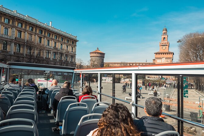 Milan Super Saver: Skip-the-Line Duomo and Rooftop Guided Tour - From marble floor to rooftop statues