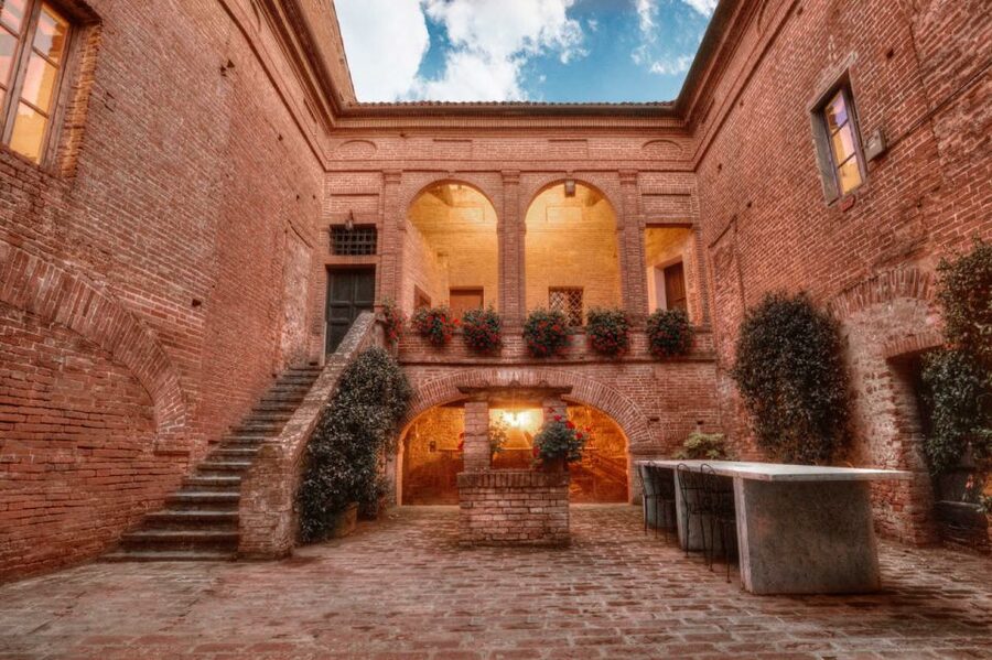 Montalcino: Brunello Wine Tasting & Lunch in a Tuscan Castle - Timing, Transport, and Physical Access