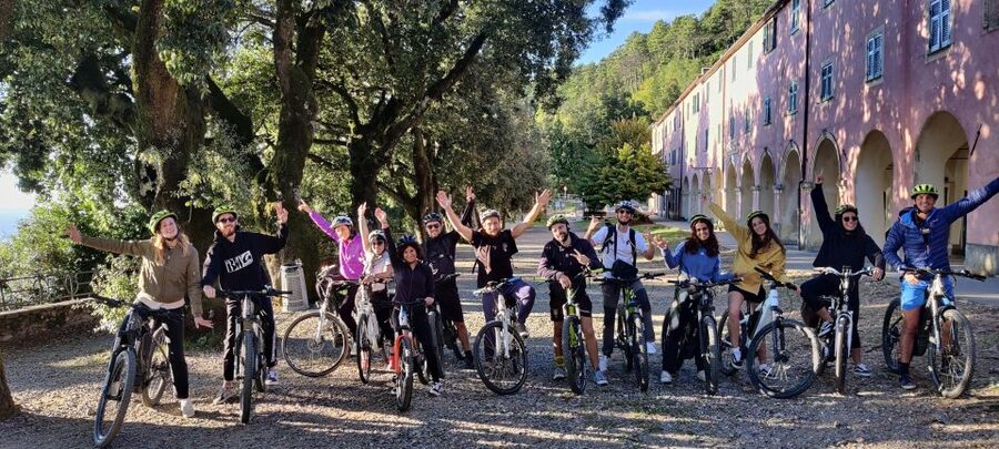 Monterosso al Mare: Cinque Terre National Park E-Bike Tour - Fitness, traffic, and who should book