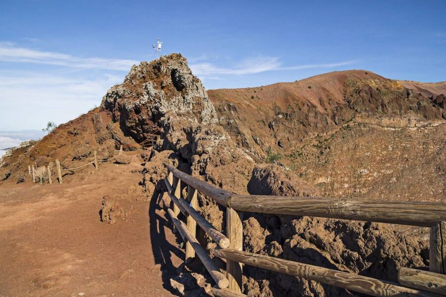Mount Vesuvius: Skip-the-Line Ticket and Smart Digital Guide - What this Mount Vesuvius visit really includes