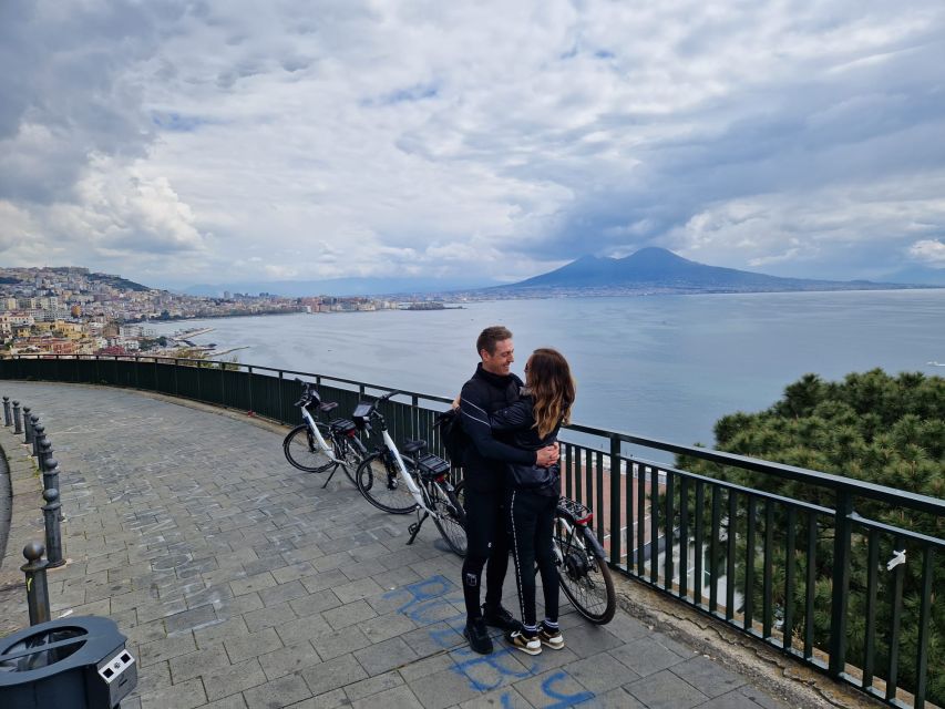 Naples: City Highlights Guided Bike Tour - Key points to know before you ride