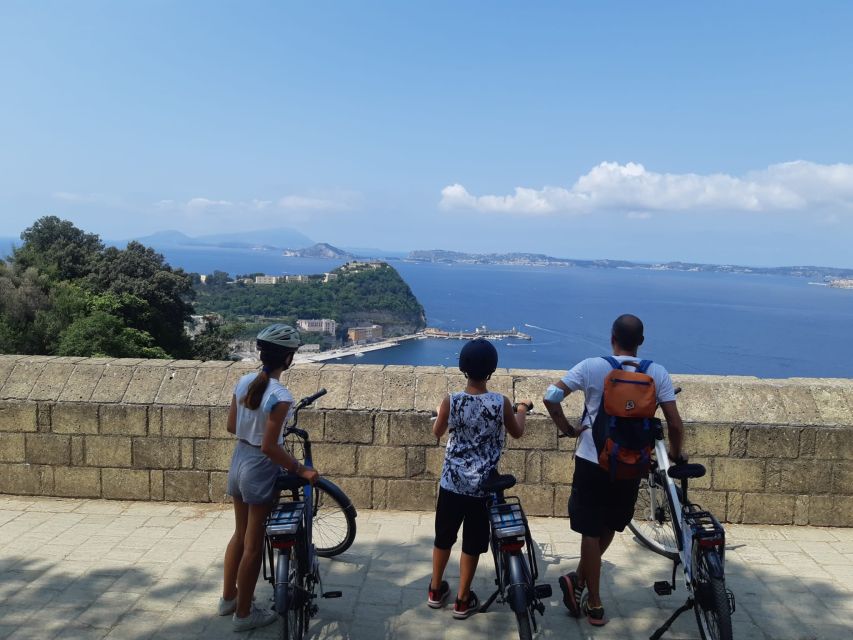 Naples: City Highlights Guided Bike Tour - Why a bike is a smart way to see Naples