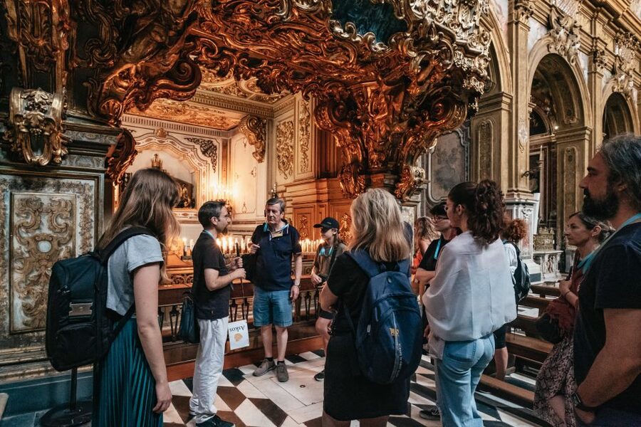 Naples: Downtown Tour with Veiled Christ & St Clare Tickets - Via San Gregorio Armeno and Via dei Tribunali