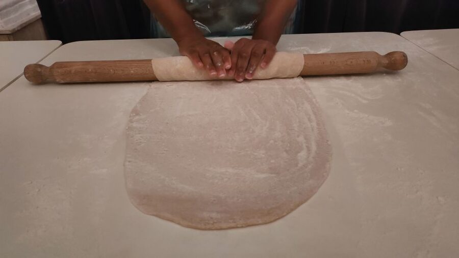 Naples: Pasta Making Class with Starter and Drink - Mixing, kneading, and rolling the dough