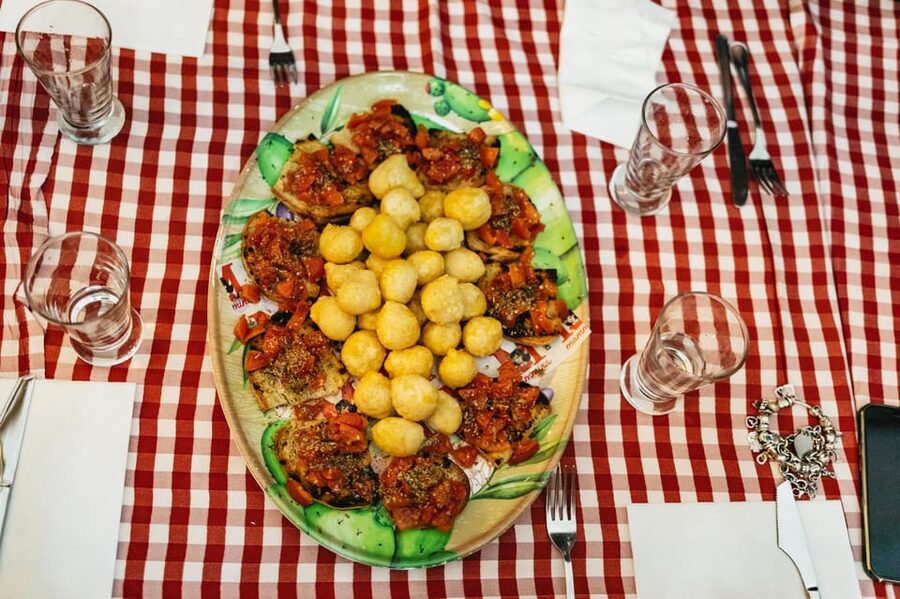 Naples: Pizza-Making Workshop with Drink and Appetizer - Key points before you book