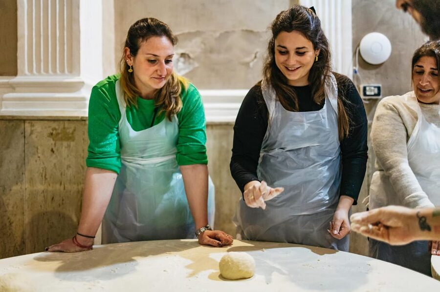 Naples: Pizza-Making Workshop with Drink and Appetizer - Timing, cancellation, and practical value