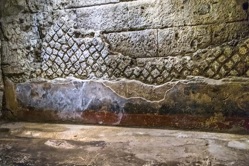 Naples: San Lorenzo Maggiore and Neapolis Sotterrata Ticket - Should you book this ticket?