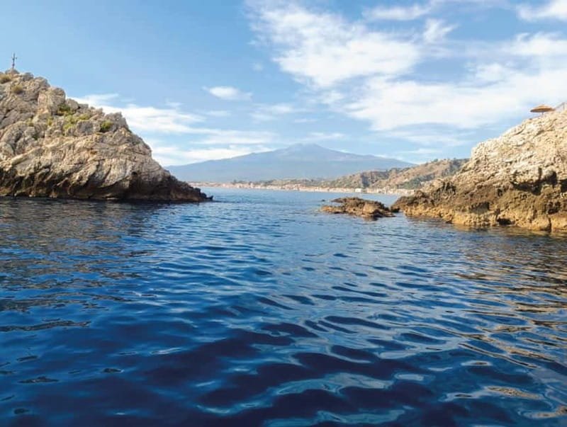 Naxos: Isola Bella, Blue Grotto, & Mazzarò Bay Boat Tour - Leaving Giardini Naxos for Grotta della Conchiglia