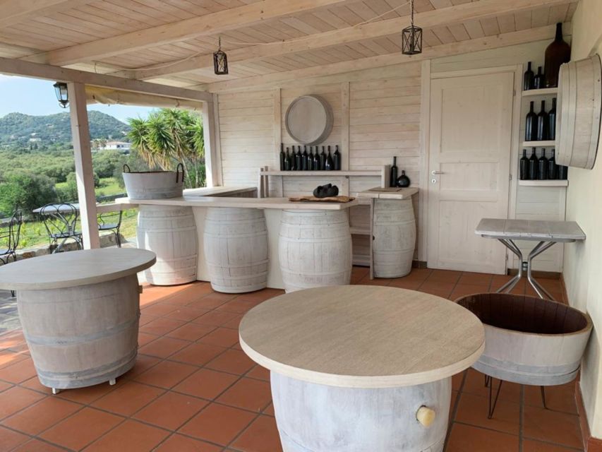 Olbia: Gallura Winery Guided Tour with Tasting - The animal farm adds a personal touch