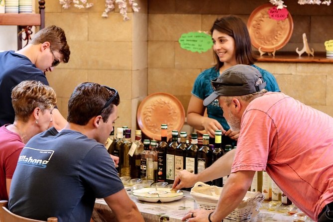 Olive oil tasting in Sorrento - Homemade liqueurs and the terrace view