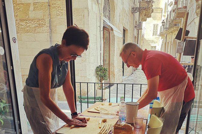 Orecchiette Cooking Class and Wine Pairing in Lecce - What happens when the pasta is served