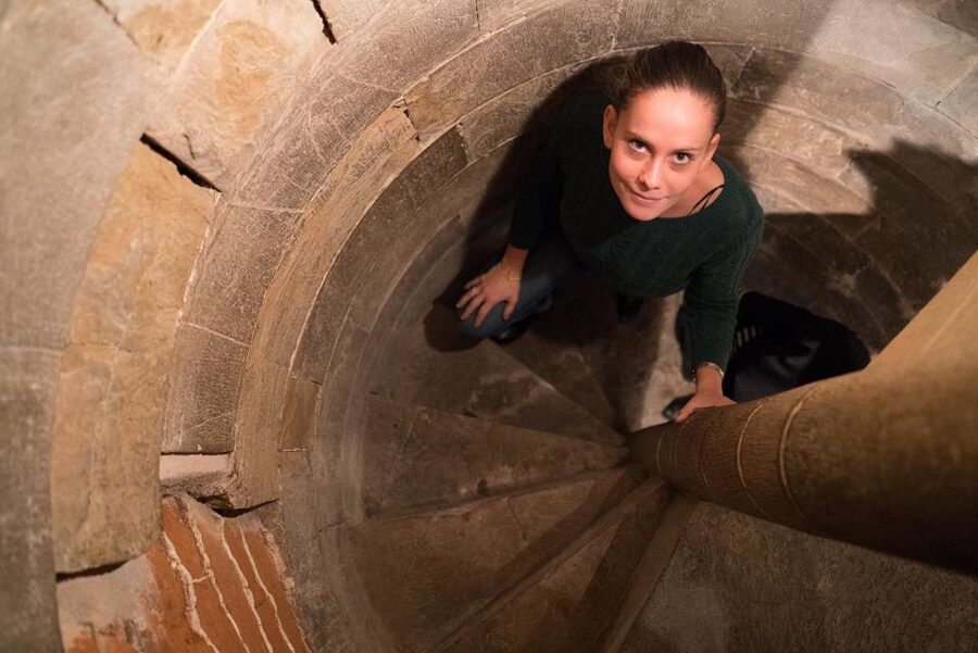 Palazzo Vecchio: Skip-the-Line Entry and Secret Passage Tour - Finding the meeting point inside Piazza della Signoria