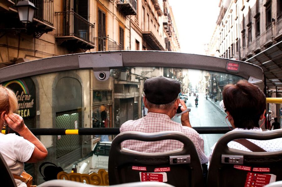Palermo: Hop-on Hop-off Bus Tour 24-hour Ticket - Route B: English gardens, Villa Malfitano, and Zisa Castle