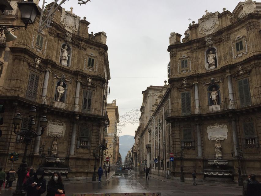 Palermo: Markets and Monuments City Center Walking Tour - Church of the Gesù and Santa Caterina