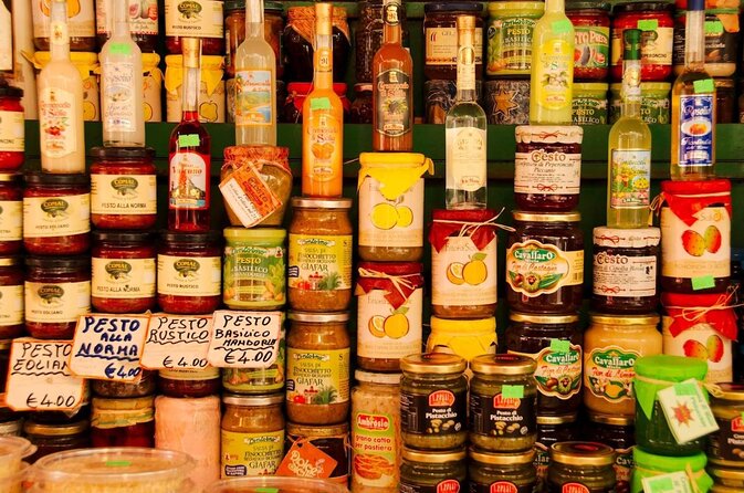 Palermo Original Street Food Walking Tour by Streaty - La Vucciria, old bars, and acquired tastes