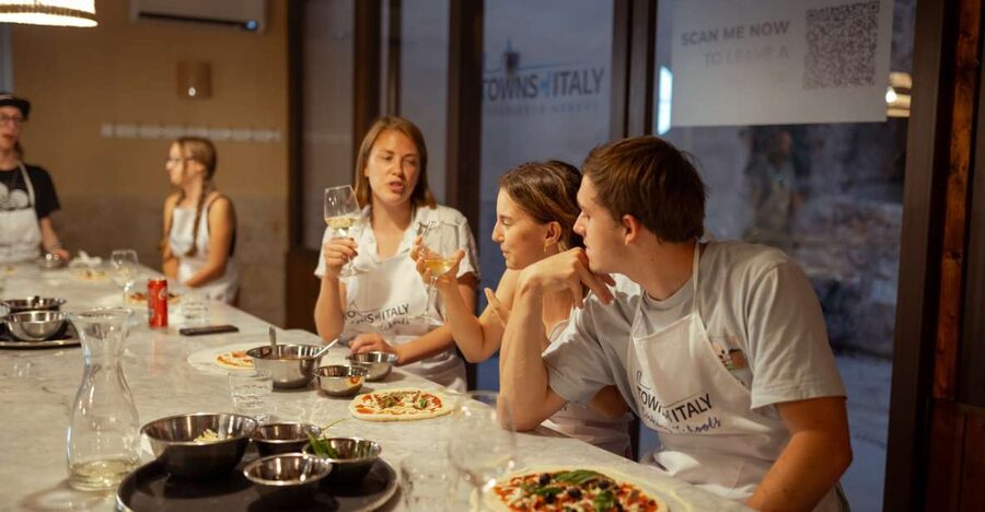 Palermo: Pizza and Gelato Cooking Class with Dinner and Wine - Who should book this Palermo cooking class?
