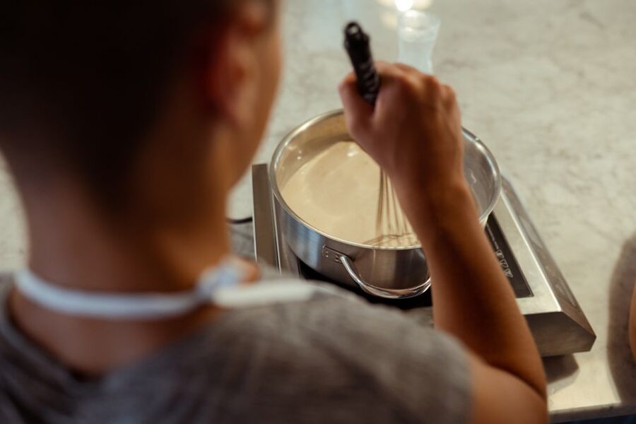 Palermo: Pizza and Gelato Cooking Class with Dinner and Wine - What the chefs add to the experience