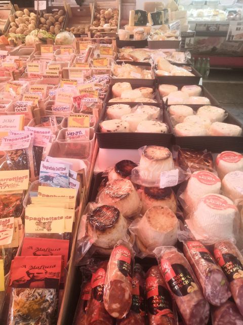 Palermo: Street Food Walking Tour at Sunset - Arancine and the serious business of Sicilian snacks