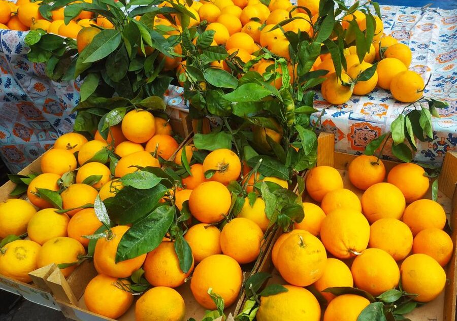 Palermo: Street Food Walking Tour with Local Guide & Tasting - Entering Capo Market