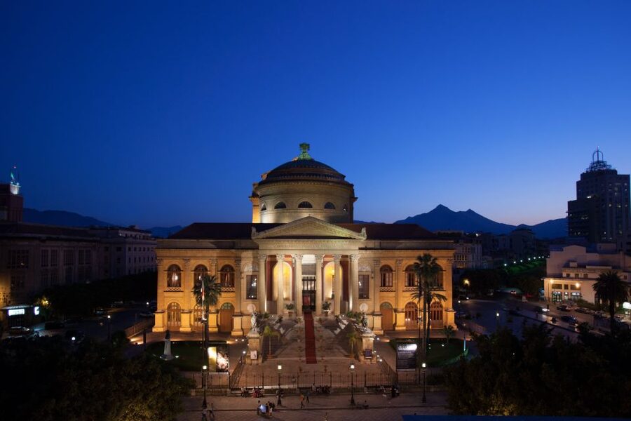 Palermo: Teatro Massimo Opera House Guided Tour - The foyer, where the tour begins