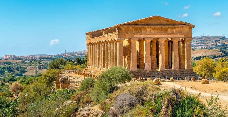 Palermo: Valley of the Temples and Scala dei Turchi Day Trip - Temple of Concordia is the main event