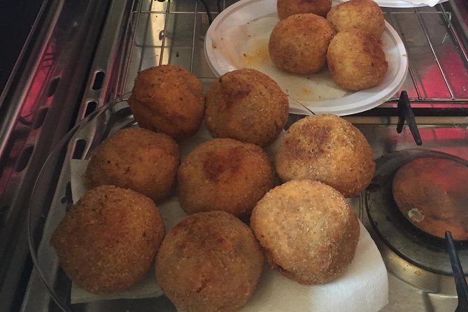 Palermo Walking Tour and Street Food - Cassaro Alto, Palermo’s oldest main street