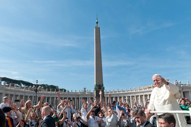 Papal Audience with Pope Leo XIV and Expert Local Guide - Meeting at 7:00 am near Via della Conciliazione