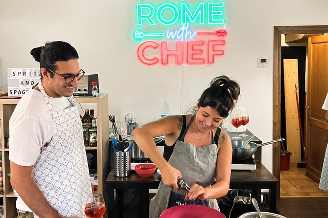 Pasta Cooking Class Near the Colosseum with 3 Spritz Cocktails - What the small group changes