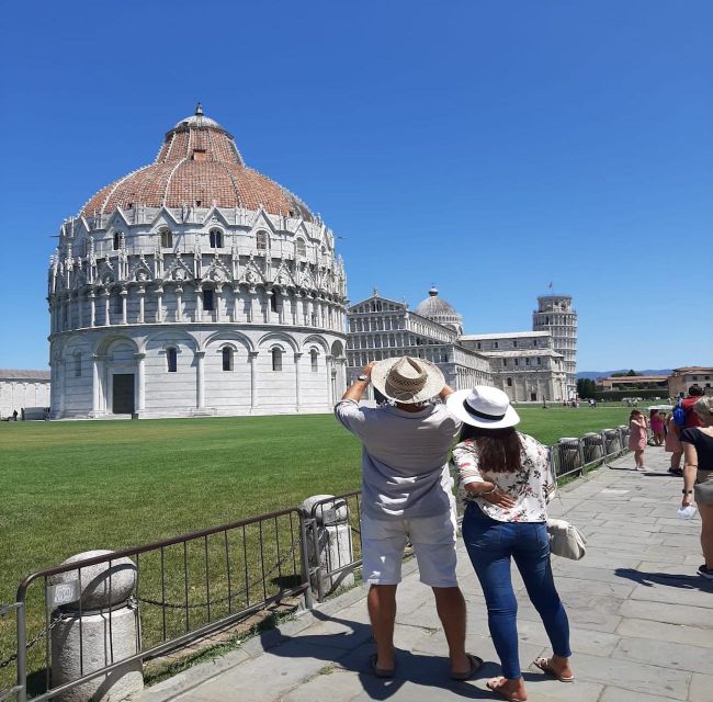 Pisa: Guided Tour with Optional Tower Tickets - The Baptistery and its surprising acoustics