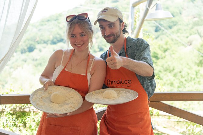 Pizza School with Wine and Limoncello Tasting in a Local Farm - Learning a family pizza recipe