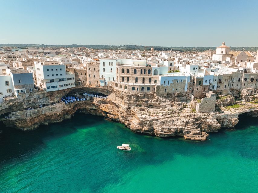 Polignano a Mare: Boat Cruise to Scenic Caves with Prosecco - Grotta delle Rondinelle and Cliffside Details