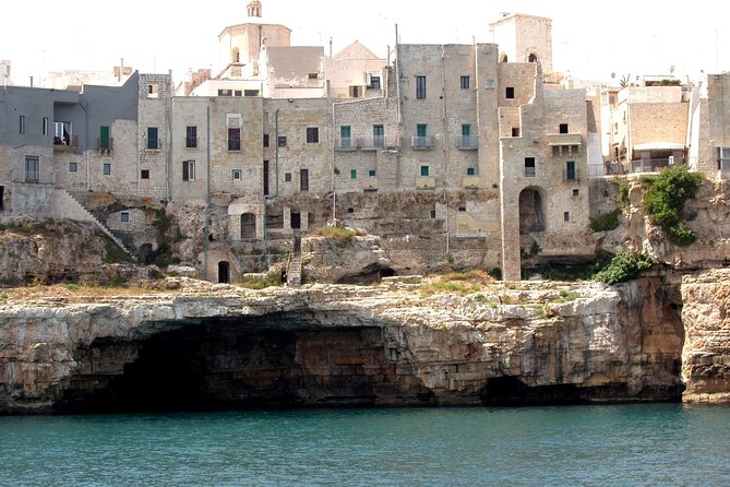 Polignano a Mare boat tour emotions, caves, diving and appetizers - Is $42.33 good value?