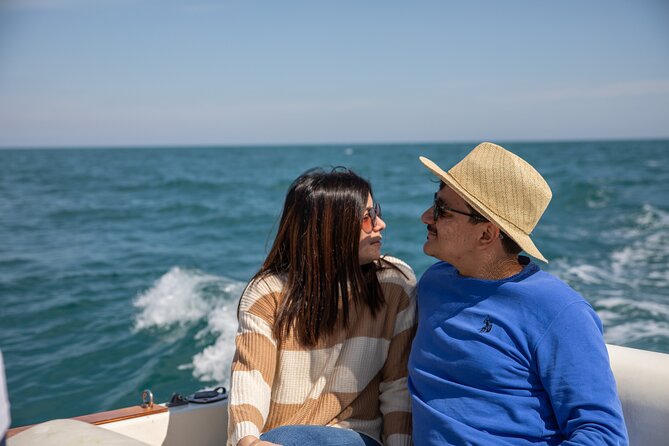 Polignano a Mare: Boat Tour of the Caves - Small Group - Swimming, snacks, and a glass of Prosecco