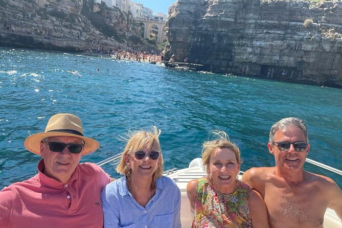 Polignano a Mare: Boat Tour of the Caves - Small Group - What the small-group format feels like