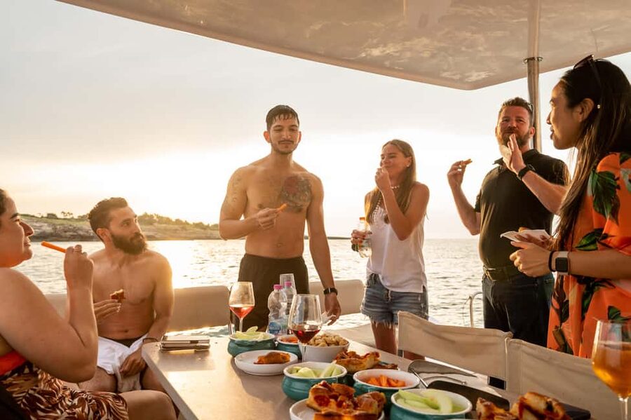 Polignano a Mare: Catamaran Tour with Aperitif & Local Food - Key points to know before booking