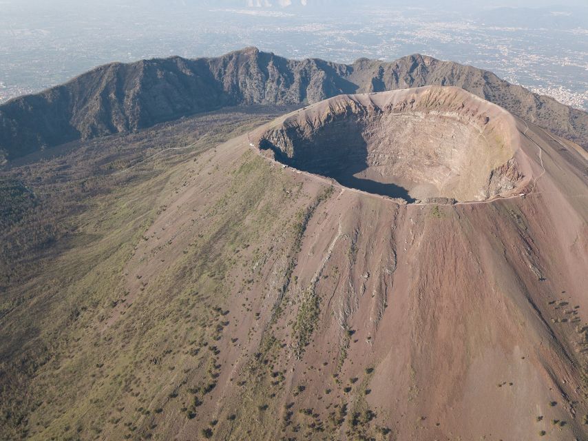 Pompeii: Day Tour of Pompeii and Vesuvius with Bus Transfer - Finding Tempio Travel at Pompei Scavi