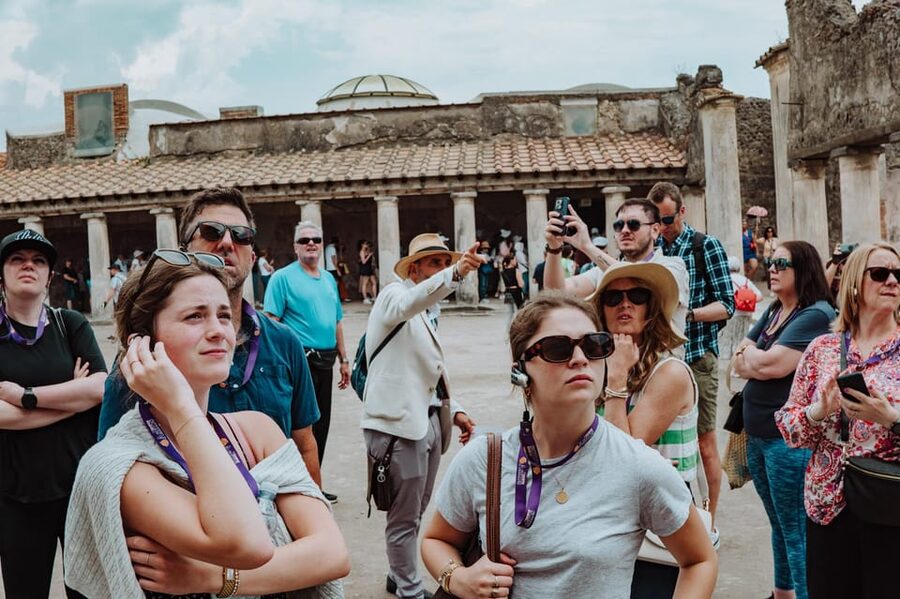 Pompeii: Entry Ticket and Guided Tour with an Archaeologist - House of Menander and the Roman household