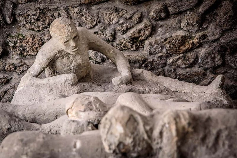 Pompeii: Exclusive Tour with Archaeologist and Entry Tickets - The theatre district completes the route