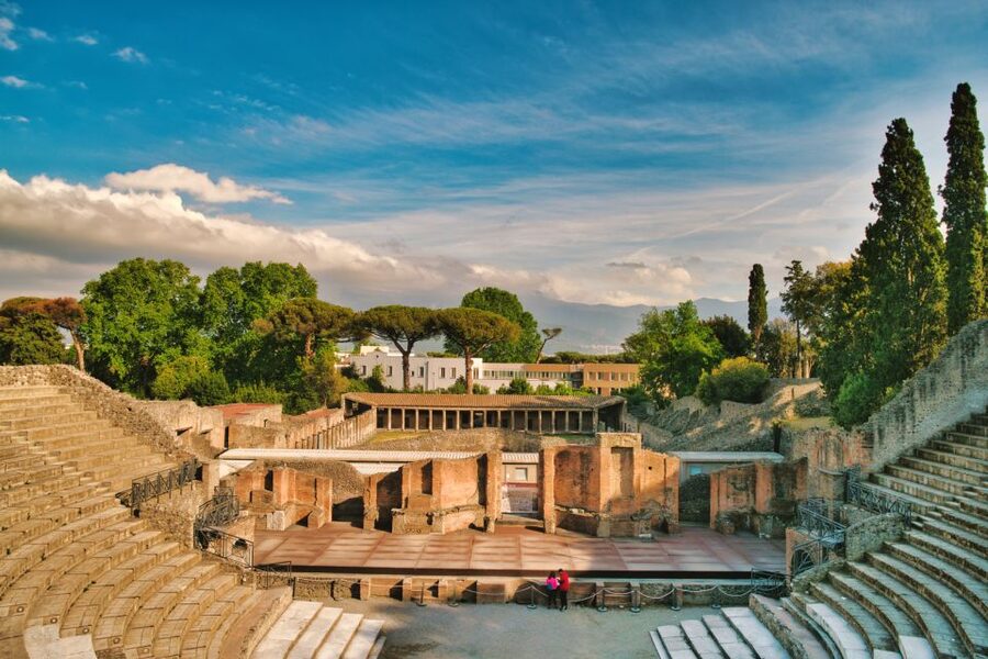 Pompeii: Guided Tour with Skip-the-Line Entry - Homes, bakeries, and ordinary Roman routines