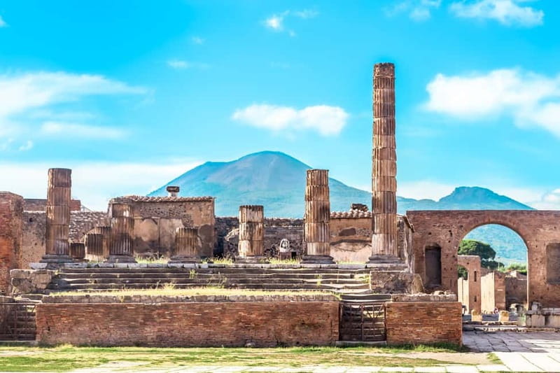 Pompeii Ruins Private Tour with Optional Skip-the-Line Entry - Price, group size, and real value