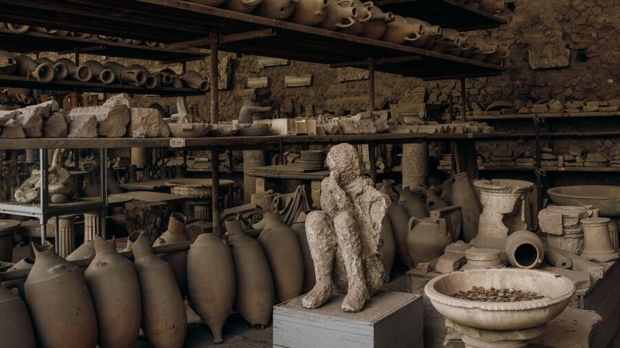 Pompeii: Skip-the-Line Guided Tour with Expert Archaeologist - Why Pompeii is better with an archaeologist