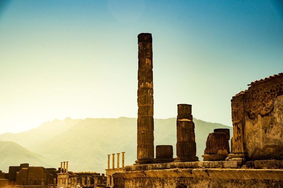 Pompeii: Skip-the-line-Ticket and Guided Tour - The forum and Pompeii’s main streets