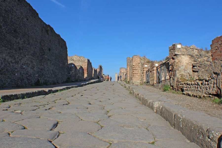 Pompeii: Skip-the-Line Tickets and Tour with Archaeologist - The Forum and the public heart of Pompeii
