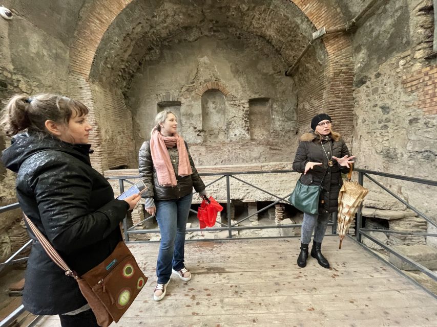 Pompeii: Small-Group Guided Tour with Skip-the-Line Ticket - Why Pompeii works best with a guide